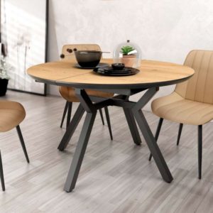 Mesa de comedor extensible en tonos madera y negro